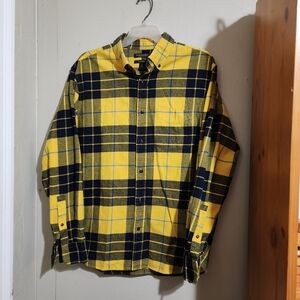 Banana Republic Men's Yellow and Black Checkered Shirt